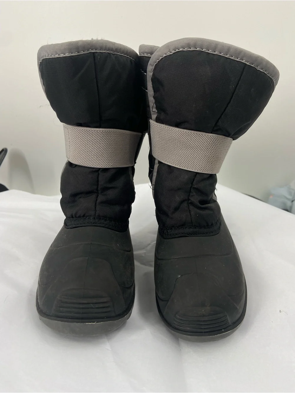 Kamik Kids‎ Black Snowbug Winter Boot with Light Gray Strap 10